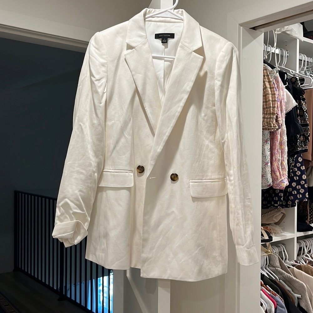 Ann Taylor White Knit Blazer